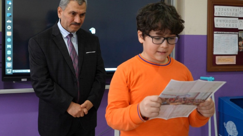 ÖĞRENCİLER SABRİ ÖĞRETMEN’E MEKTUP YAZDI