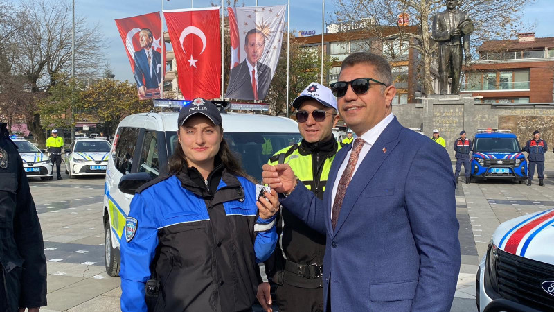 VALİ: DÜZCE’NİN HUZURU İÇİN EMEK VERİYORUZ