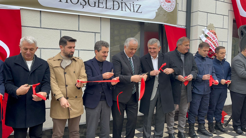 KOÇULLU CAMİSİ DUALARLA İBADETE AÇILDI