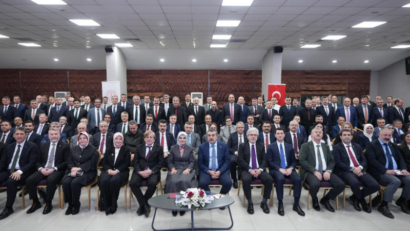 MİLLÎ EĞİTİM MÜDÜRLERİ ANTALYA'DA TOPLANDI