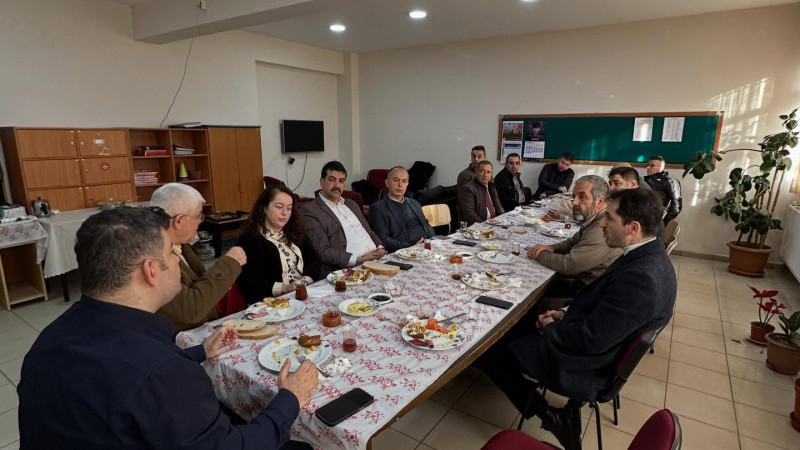 ÇİLİMLİ EĞİTİMDE KALKINIYOR