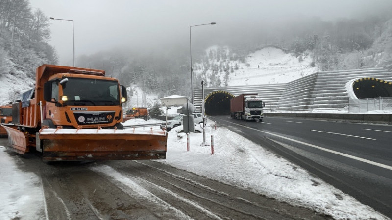KAR GERİ DÖNDÜ…