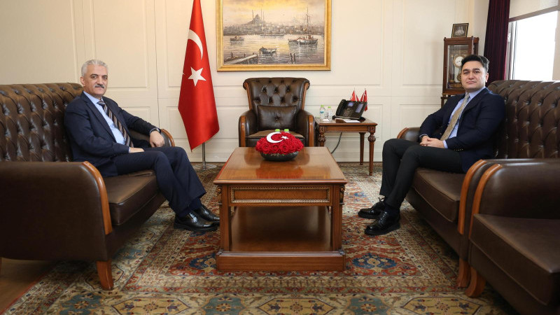 BAŞSAVCI EMRE’DEN  VALİ MAKAS’A ZİYARET