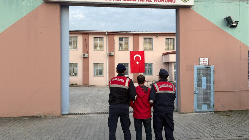 KOLLUK KUVVETLERİ SUÇLULARIN ENSESİNDE!