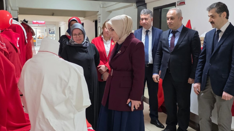 GÖLYAKA HEM’DEN ‘BAYRAĞIMIZ’ TEMALI SERGİ