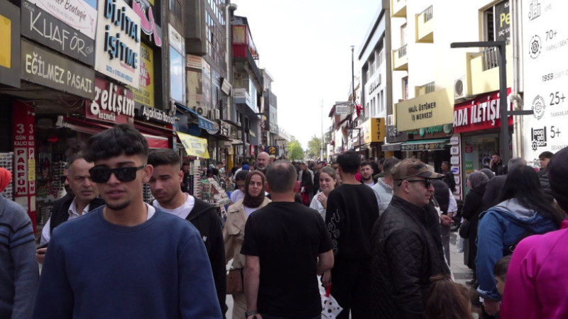 2025’TE YENİ FİRMALAR KAPANANLARI SOLLADI