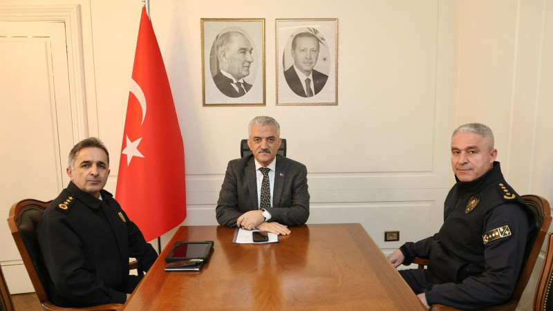 VALİ MAKAS BAŞKANLIĞINDA GÜVENLİK ZİRVESİ