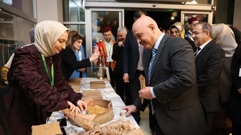 DÜ’DE RAMAZAN SOKAĞI ETKİNLİKLERİ BAŞLADI