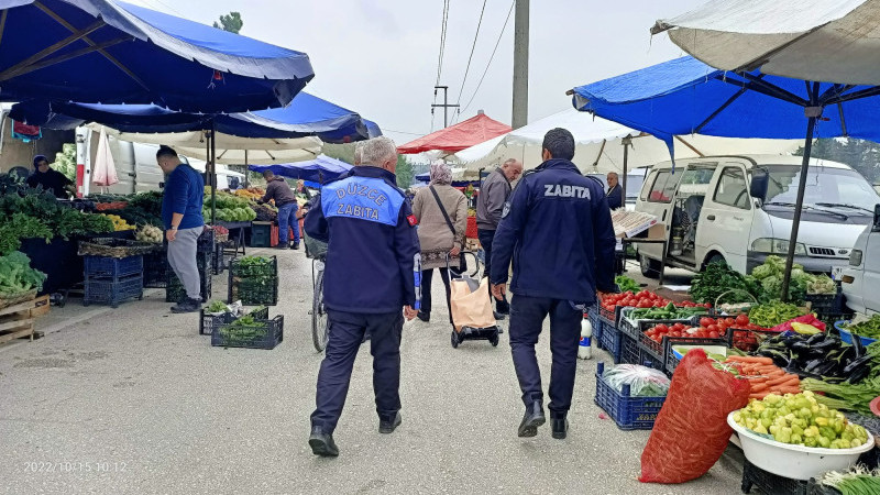 PAZARYERLERİ DENETLENİYOR