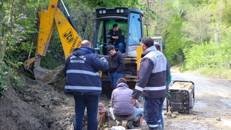 AKÇAKOCA’NIN İÇME SUYU HATTI GÜÇLENİYOR