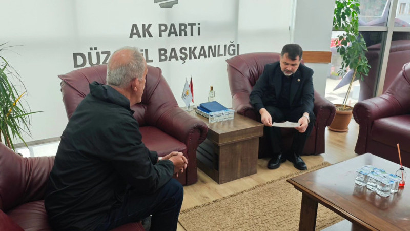 VEKİL ÖZTÜRK DÜZCELİLERİN SORUNLARINI DİNLEDİ