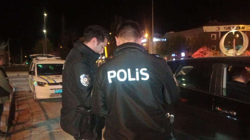 ARAÇLAR DİDİK DİDİK ARANDI