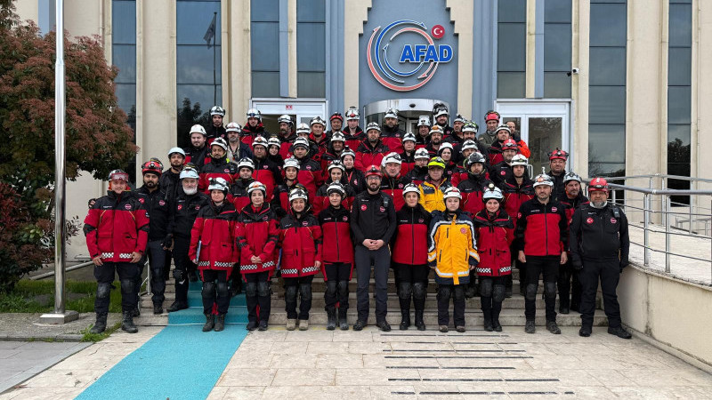 DÜZCE'DE DEPREM TATBİKATI DÜZENLENDİ