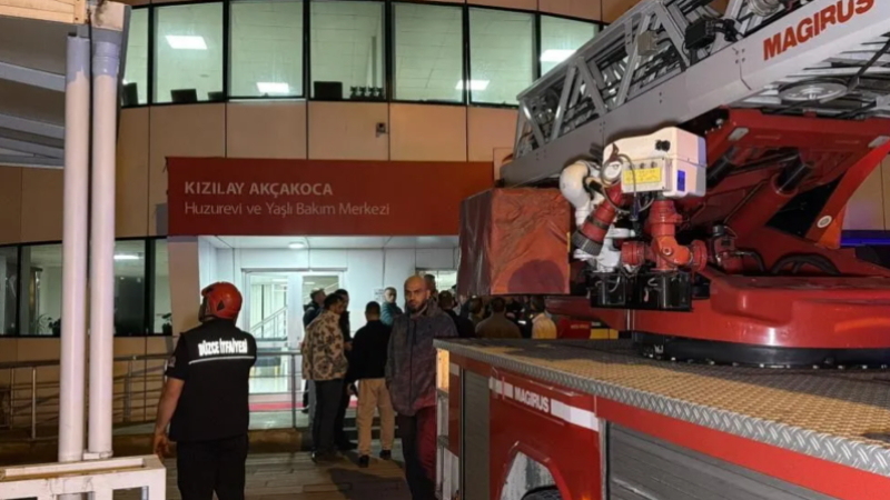 HUZUREVİNDE CAN PAZARI YAŞANDI