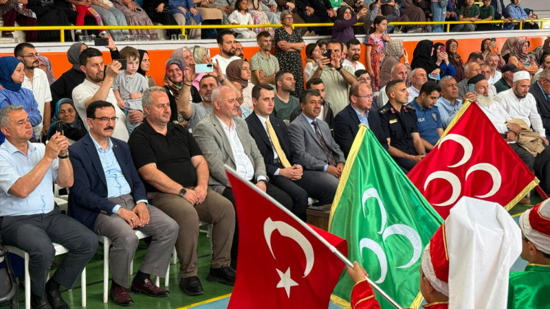 4-6 YAŞ KUR'AN KURSU ÖĞRENCİLERİNDEN YIL SONU ETKİNLİĞİ