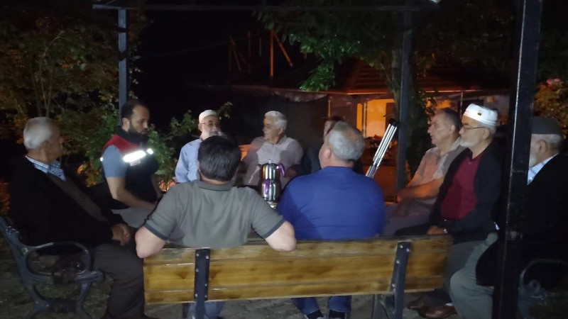 CUMAYERİ’NDE ÜRETİCİLERLE AKŞAM BULUŞMASI