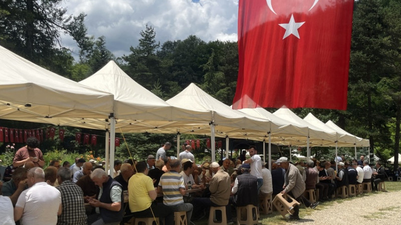 MEVLİD PROGRAMINA YOĞUN İLGİ GÖSTERİLDİ
