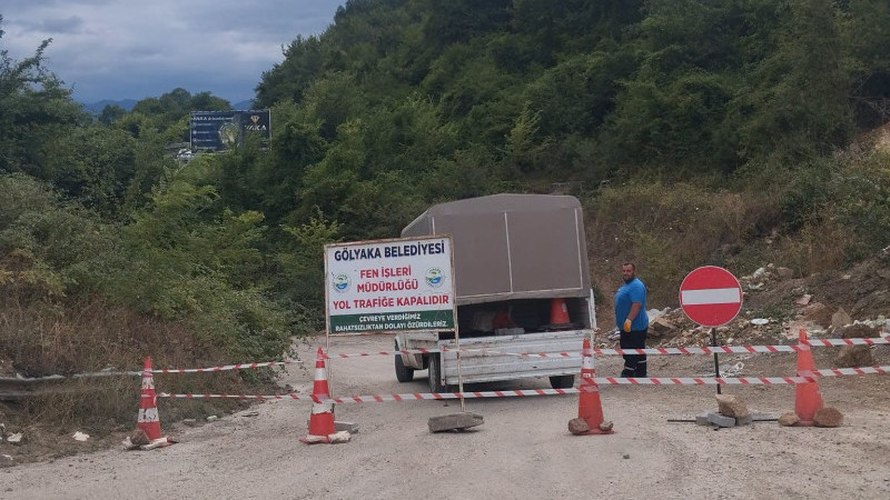 YAĞIŞLARA TEDBİR AMACIYLA YOL TRAFİĞE KAPATILDI