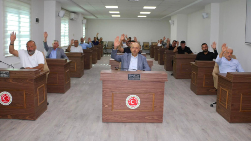 İKİ KOMİSYON RAPORU OY BİRLİĞİYLE KABUL EDİLDİ