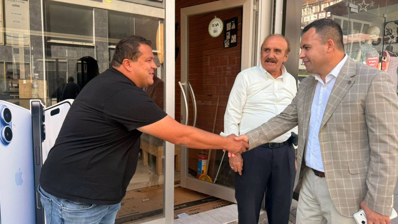 KAYMAKAM UZAN ESNAFLA BİR ARAYA GELDİ