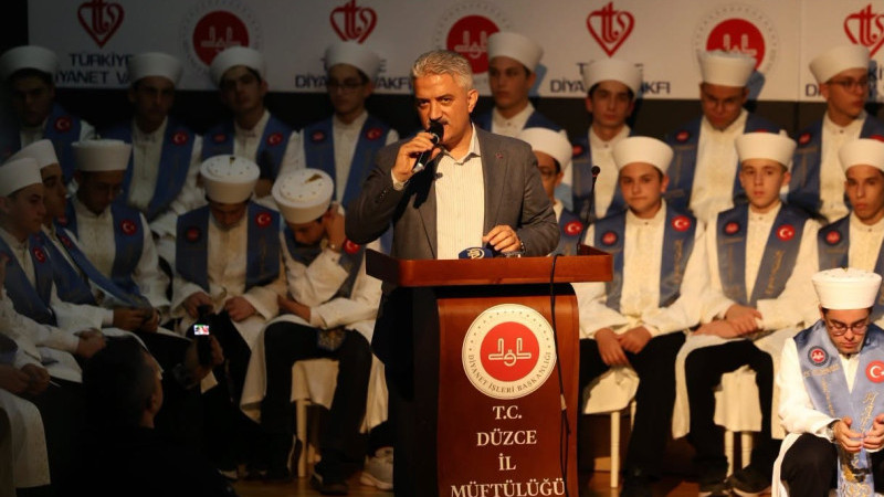 DÜZCE’DE 108 HAFIZ İCAZET BELGESİ’NE KAVUŞTU